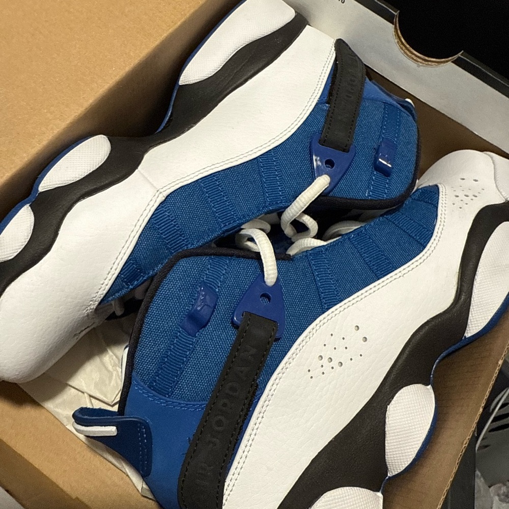 Jordan Kids Sneakers in Blue and White